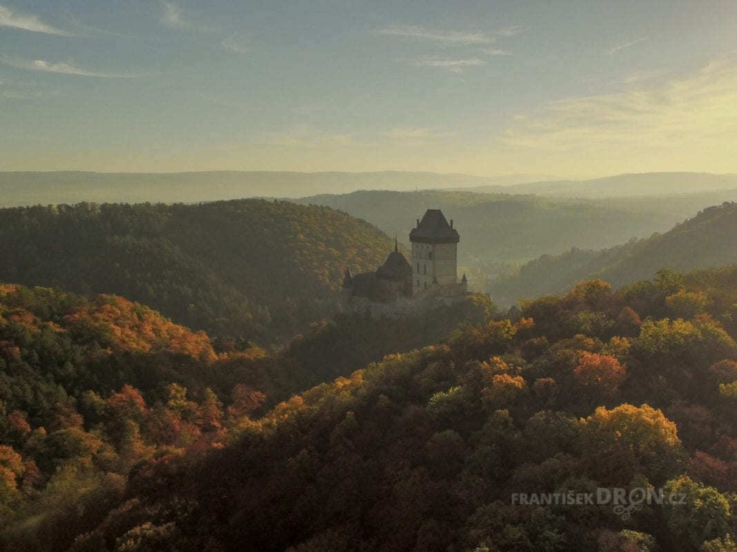 dron karlstejn